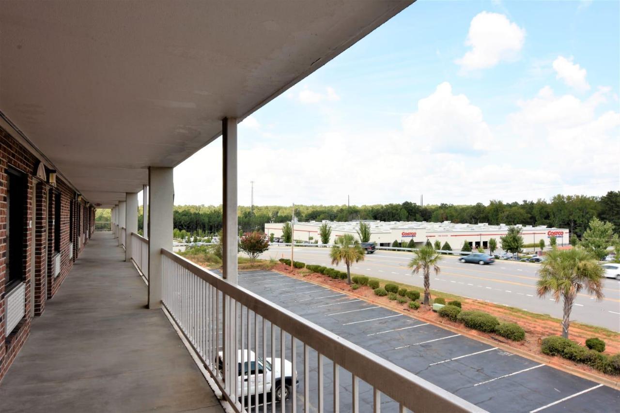 Suburban Studios Columbia - Harbison Exterior foto